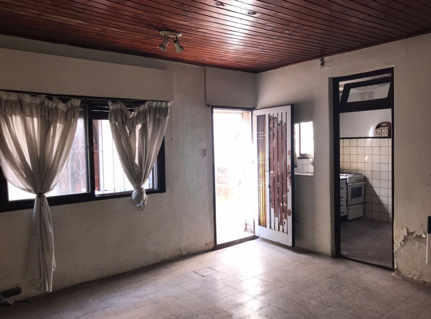 Foto de Venta Casa en Parque Avellaneda, imagen 1