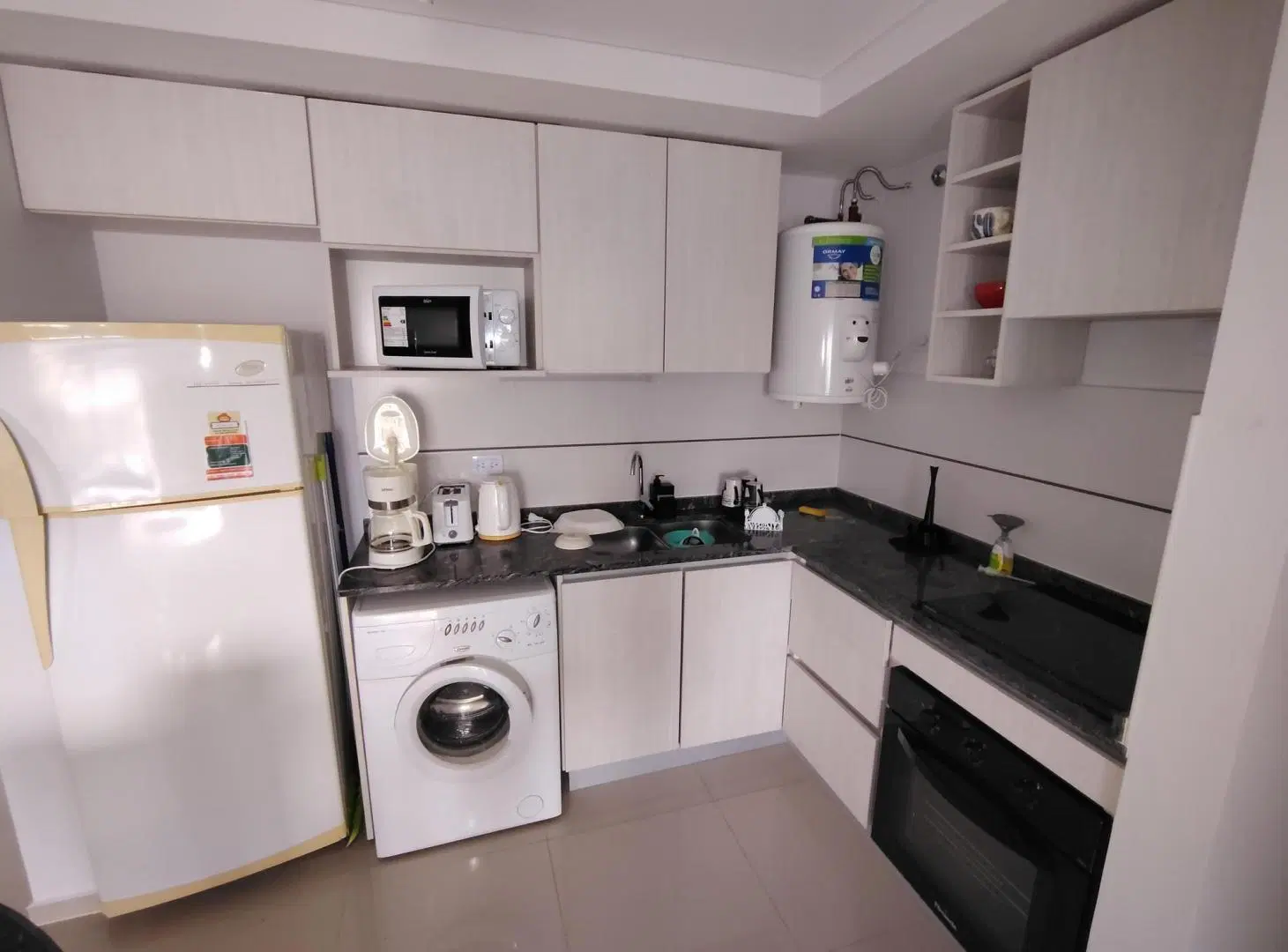 Alquiler dpto 1 dorm semiamoblado Alta Cordoba 2