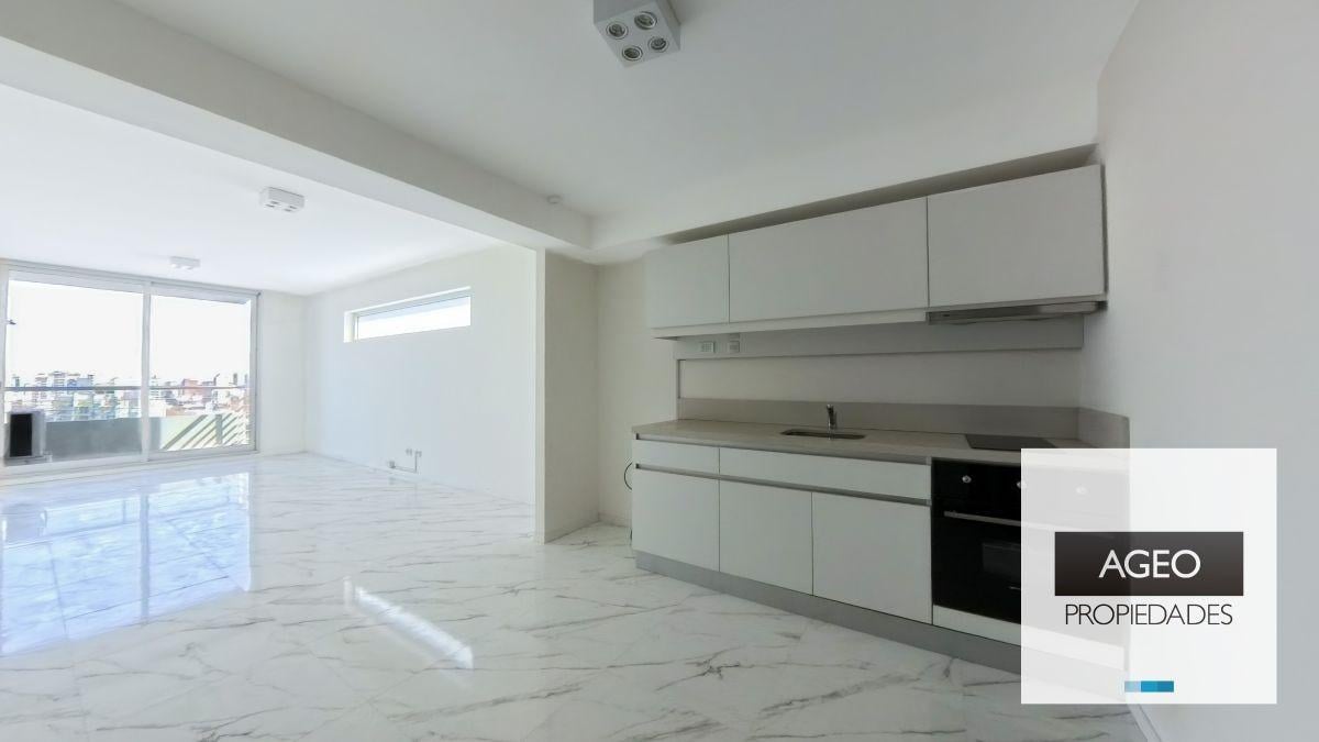 Foto de Venta Departamento Apto Profesional con Cochera Sobre Av Libertador, imagen 5