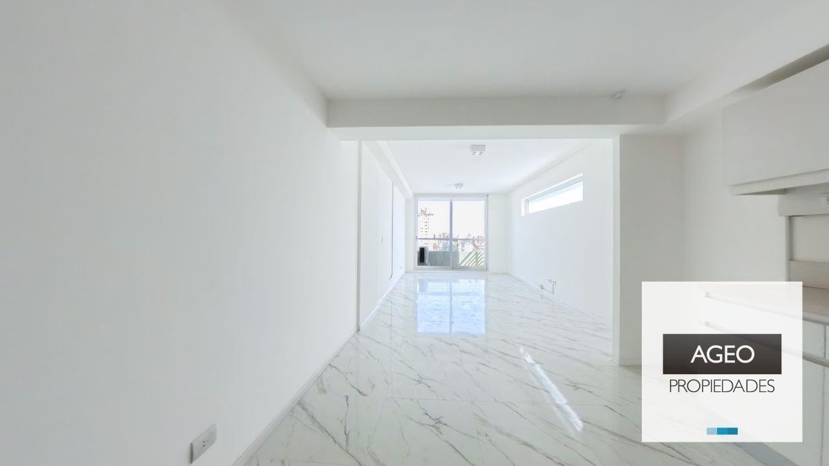 Foto de Venta Departamento Apto Profesional con Cochera Sobre Av Libertador, imagen 2
