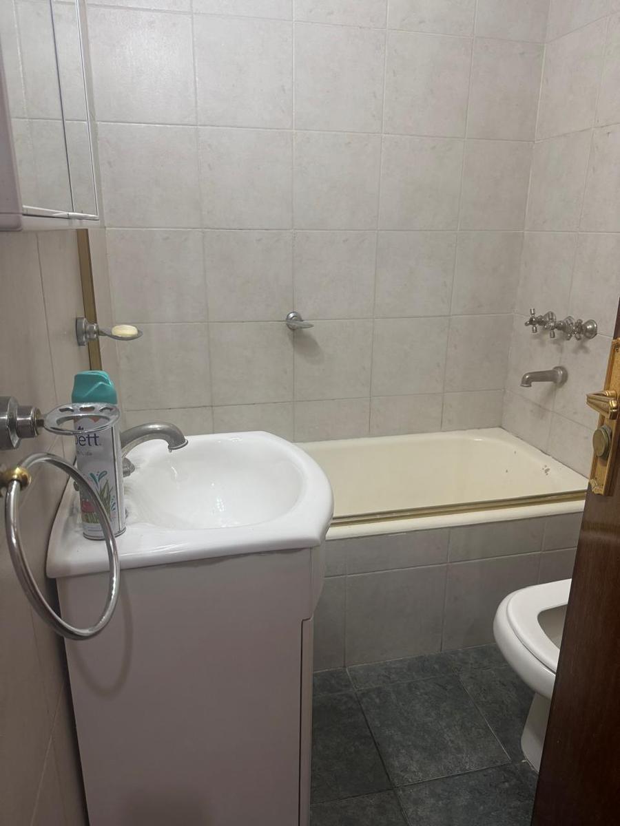 Departamento en Villa del Parque 2