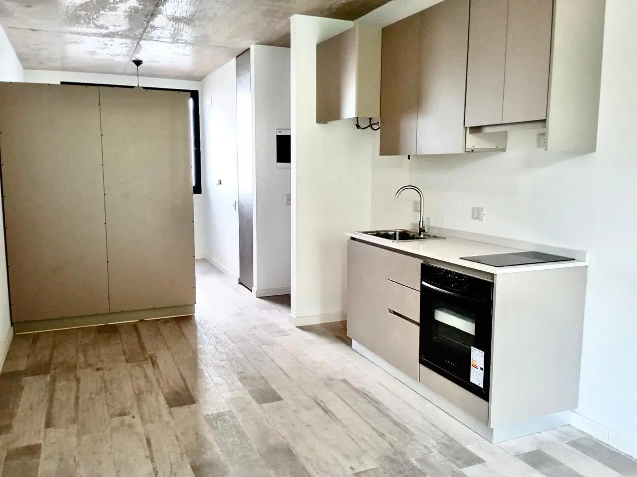 Departamento de 1 ambiente en alquiler en Villa del Parque 4