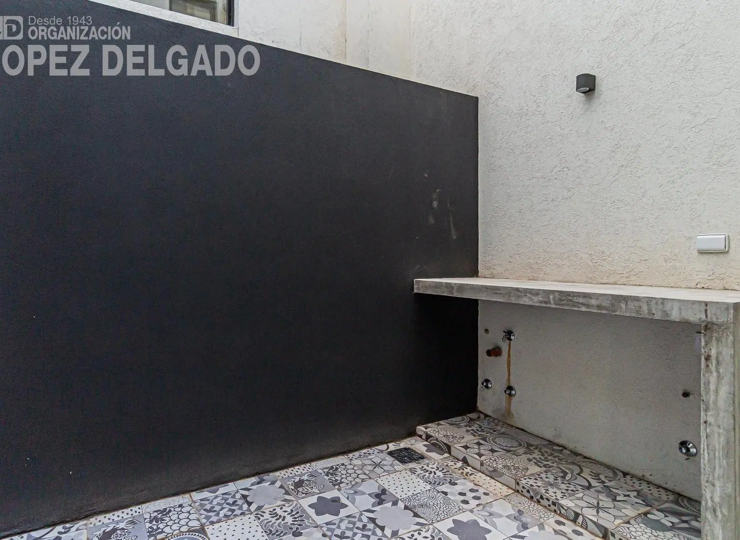 Departamento de 3 amb a estrenar con patio en Villa del Parque 5