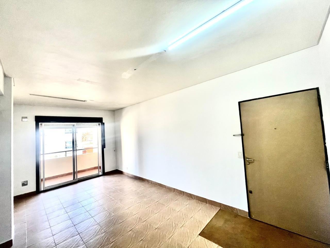 Departamento 2 amb en alquiler con balcón en Villa del Parque