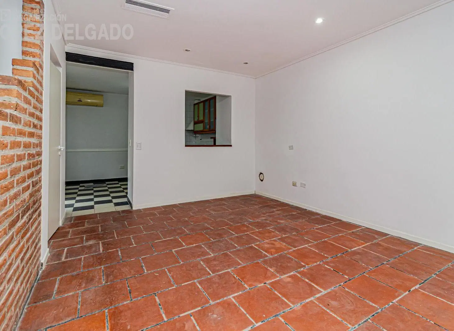 Casa de 4 amb con patio, terraza y cochera en Villa Santa Rita 4