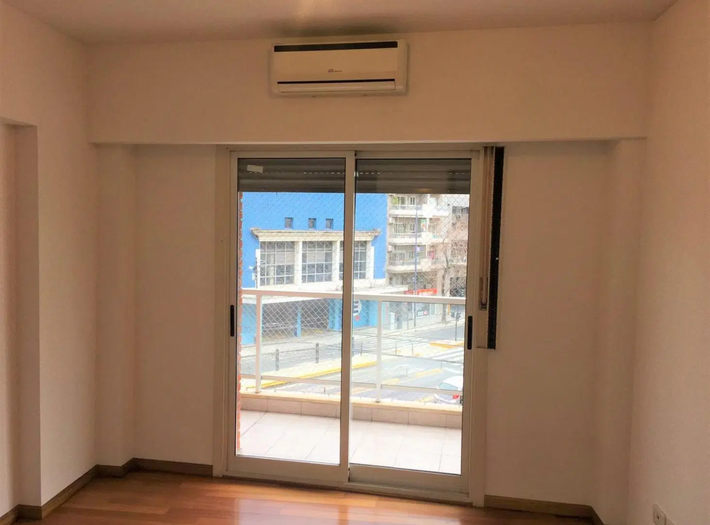 Departamento de 3 ambientes en Villa del Parque 4