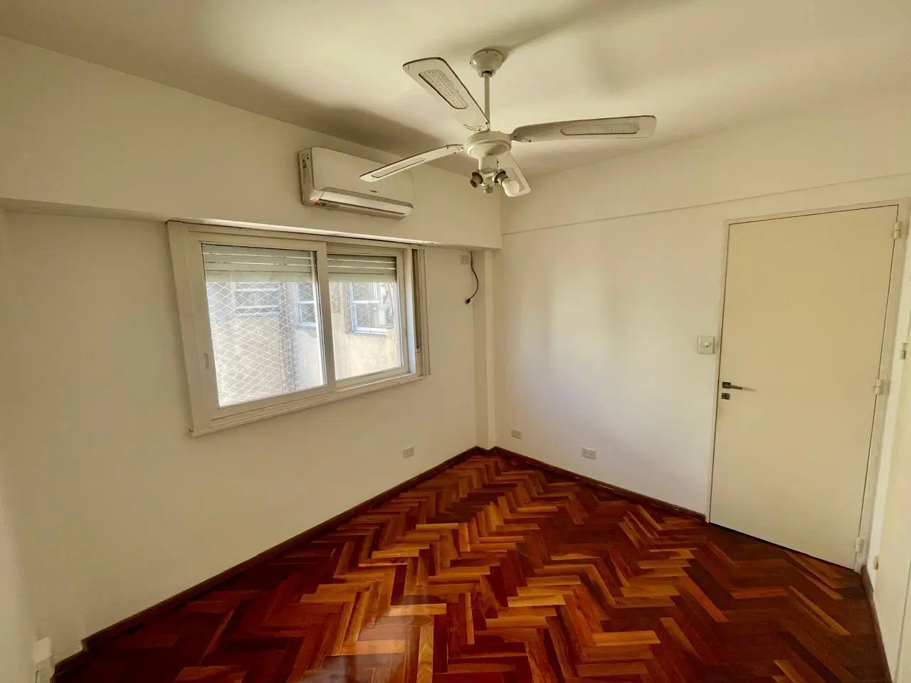 Departamento de 2 amb en Villa del Parque 2