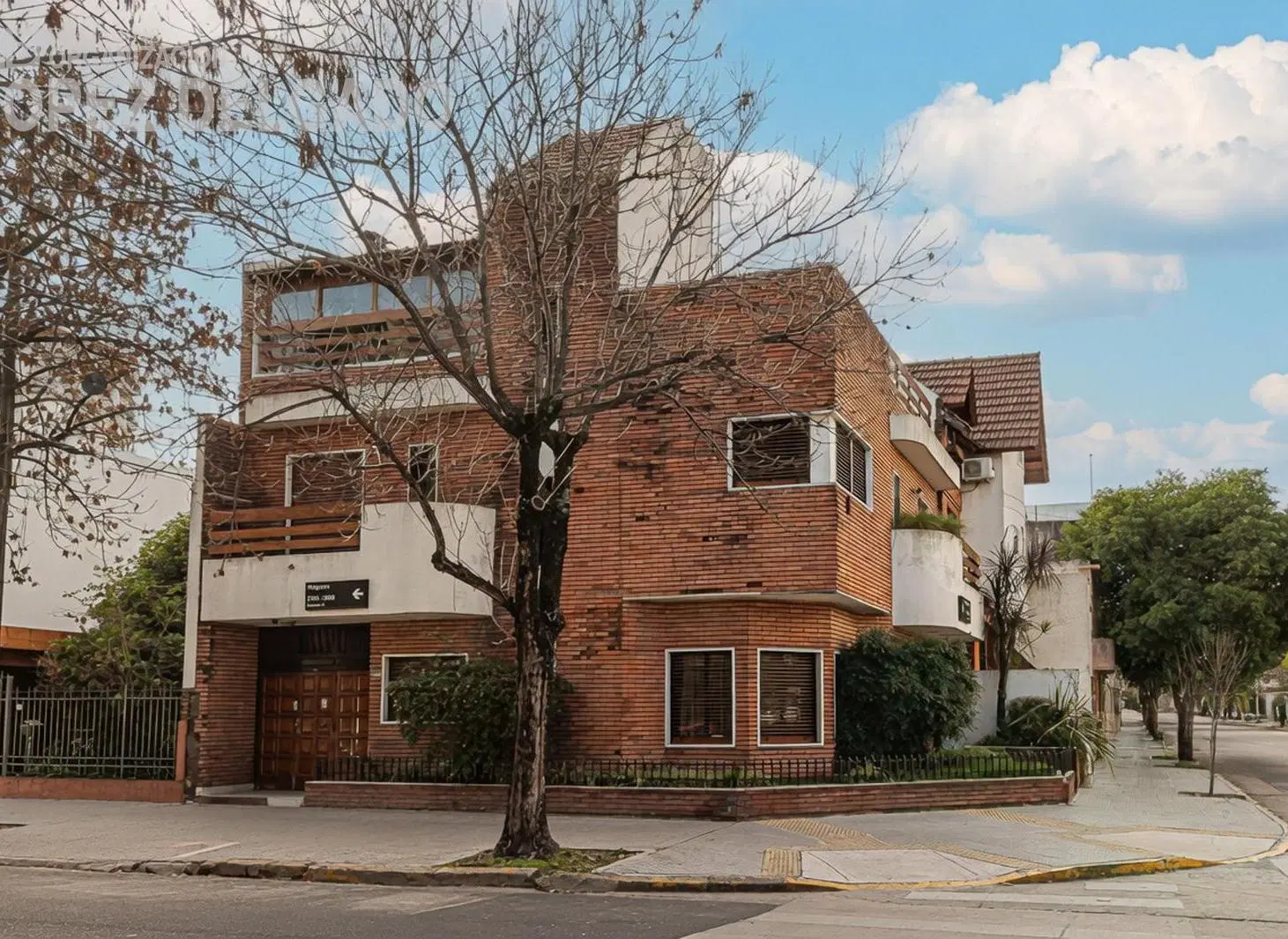 Casa en Villa del Parque de 4 ambientes   dependencia. APTO CREDITO 3