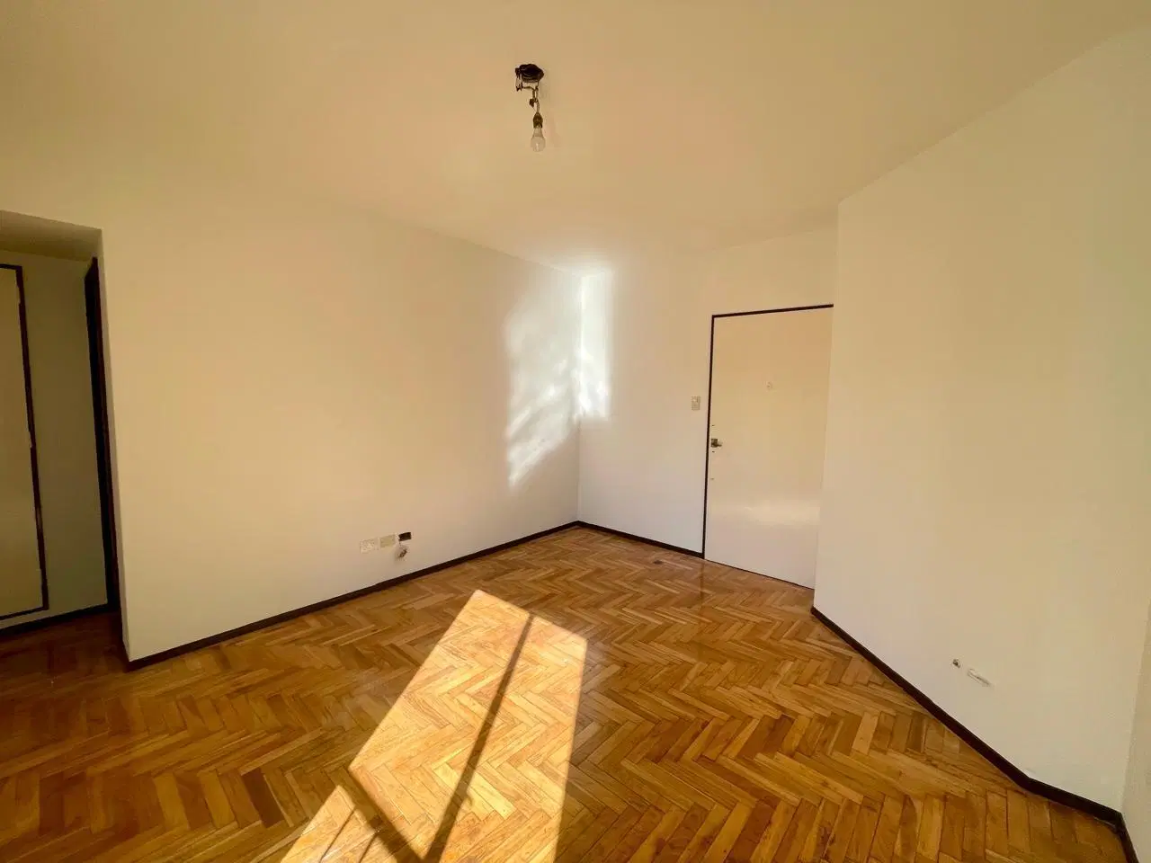 Departamento 2 amb con lavadero en Villa del Parque 5