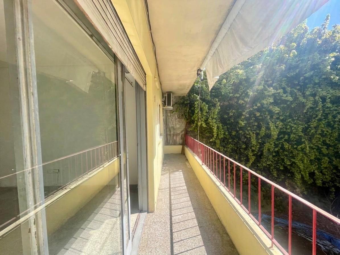 Foto de Departamento 2 ambientes al contrafrente con balcón en Villa del Parque, imagen 1