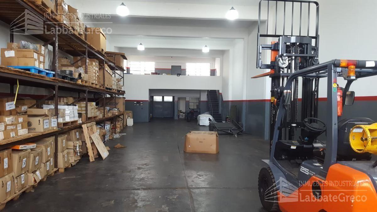 Nave Industrial - Tres de Febrero 1