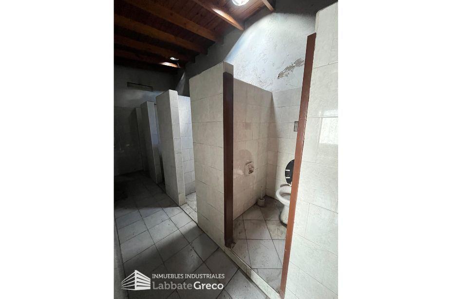 Galpón. | Guido Spano Al 4600 3