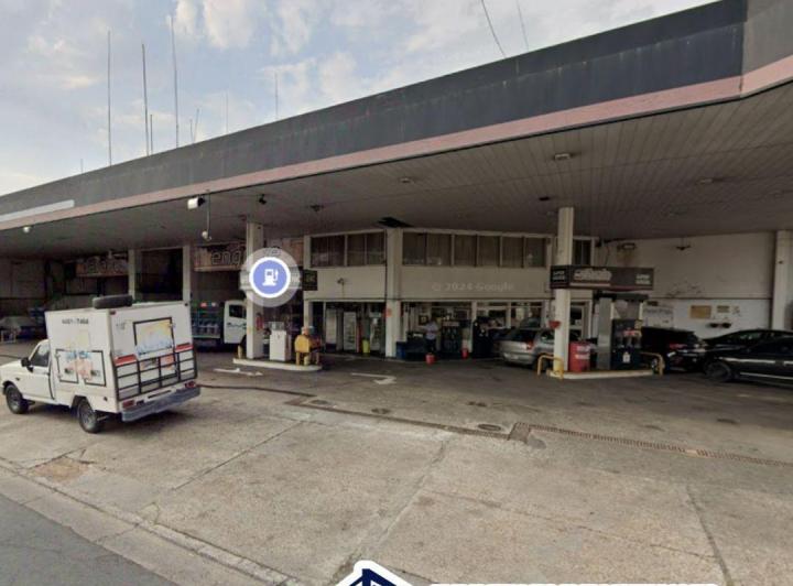 Local . | Av. Triunvirato al 6100