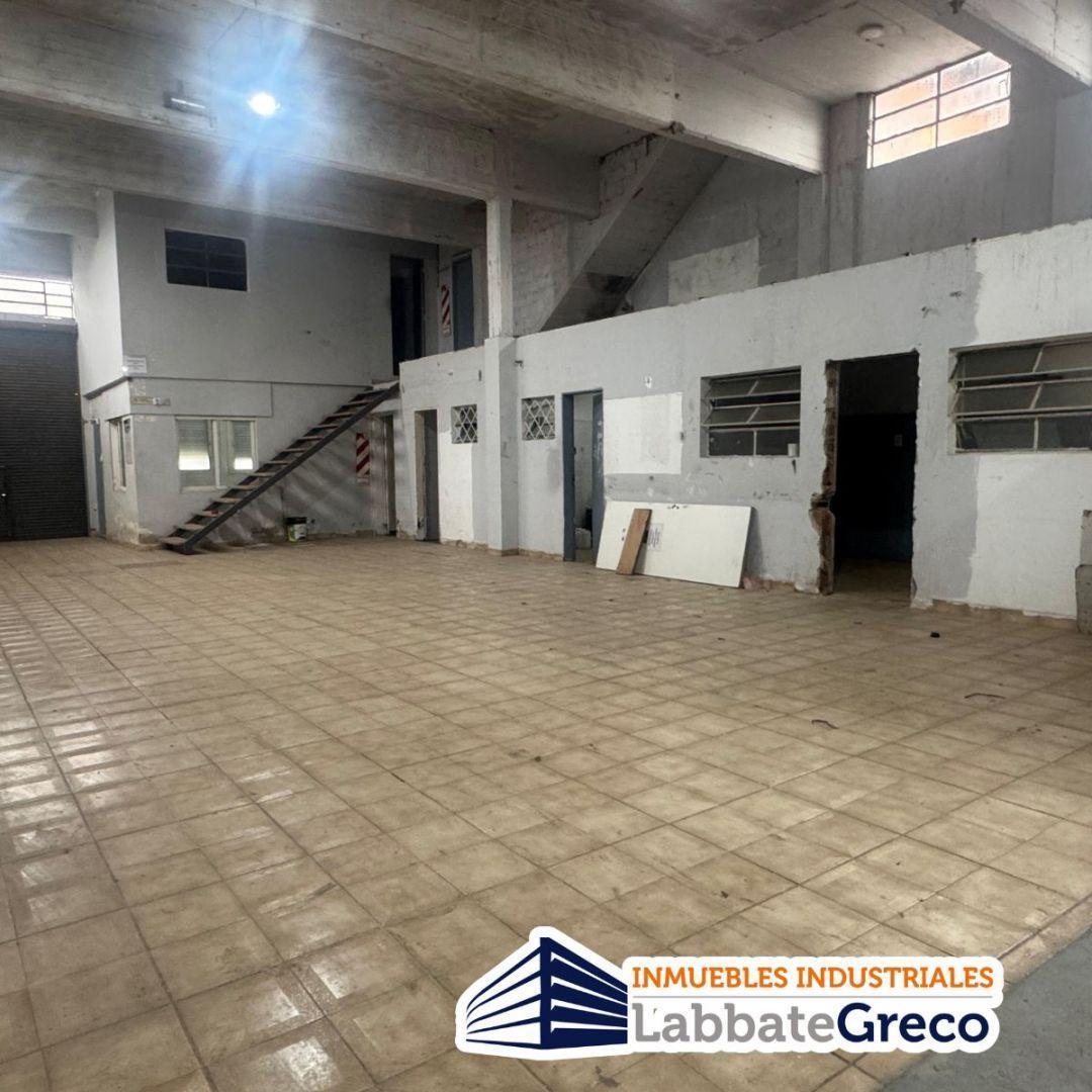 Foto de DEPOSITO EN ALQUILER VILLA BALLESTER, imagen 4
