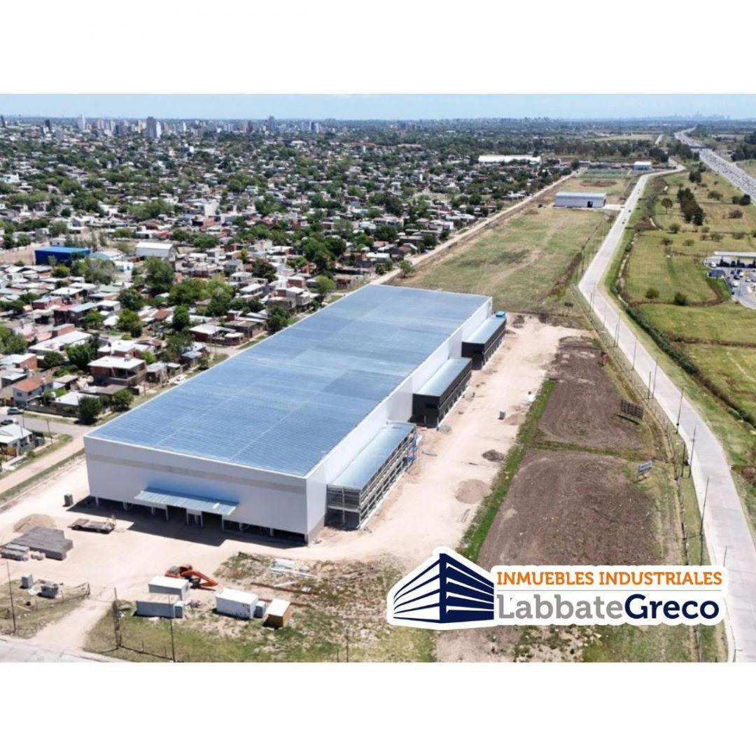Foto de ALQUILER DE NAVE INDUSTRIAL BERAZATEGUI, imagen 2
