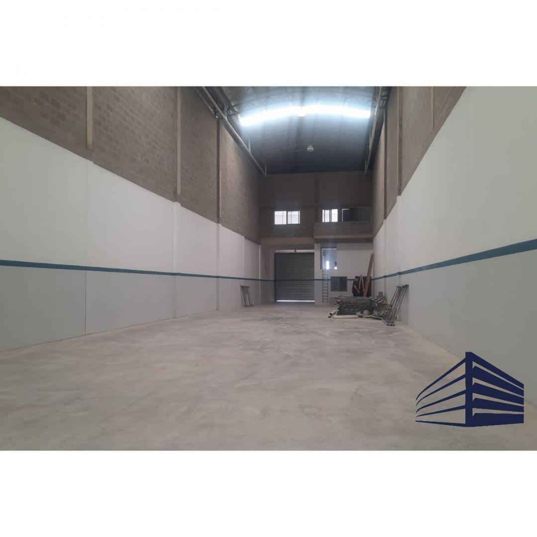Foto de DEPÓSITO EN ALQUILER - 450m2 EN VILLA LYNCH, imagen 2