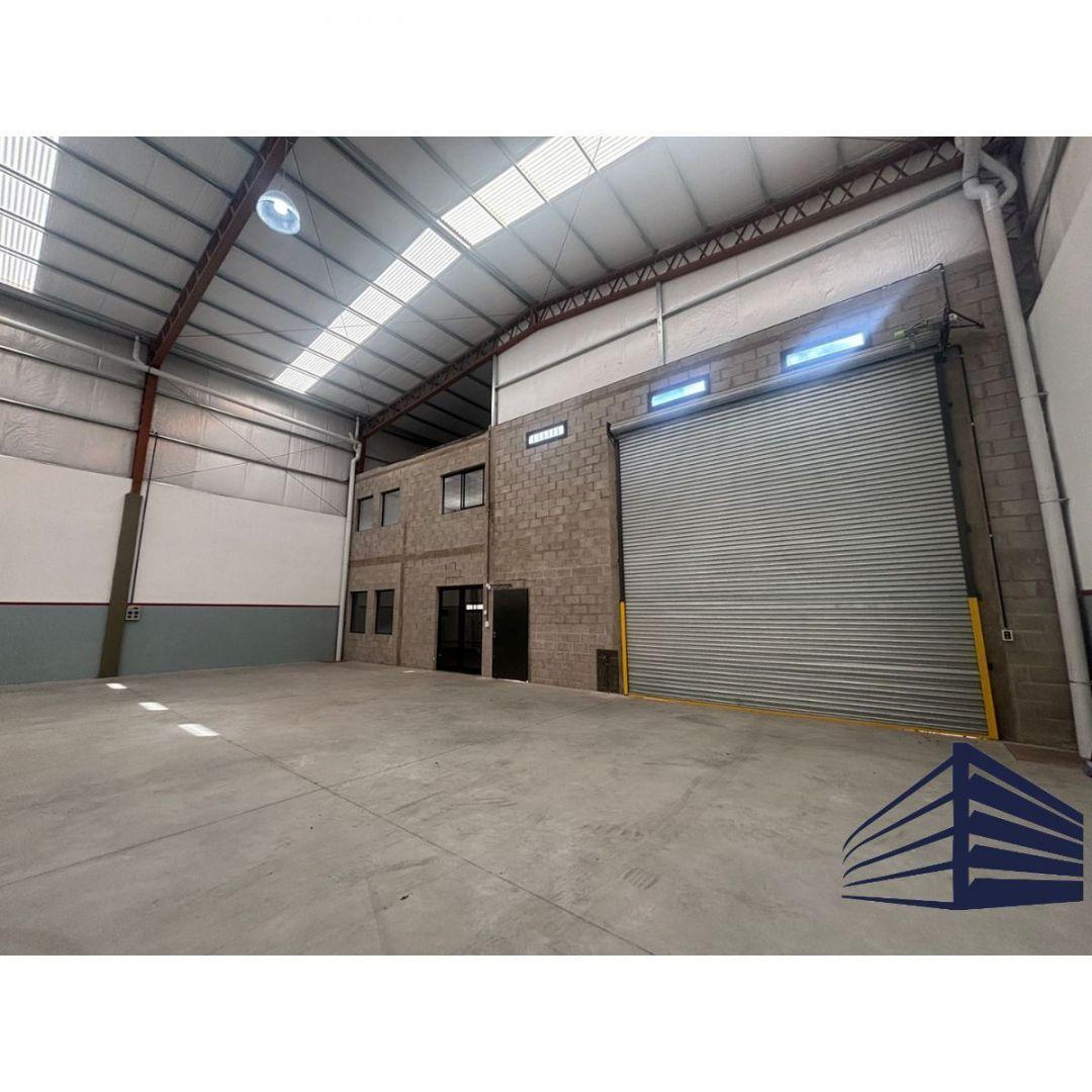 Foto de Alquiler de Galpón Industrial en Villa Lynch, General San Martín, imagen 4
