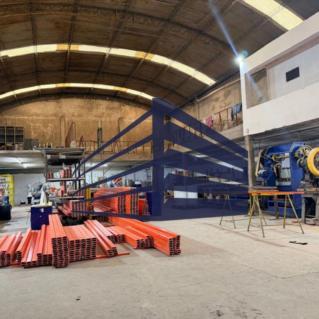 Foto de Depósito Industrial en Venta - San Andrés, General San Martín, imagen 2