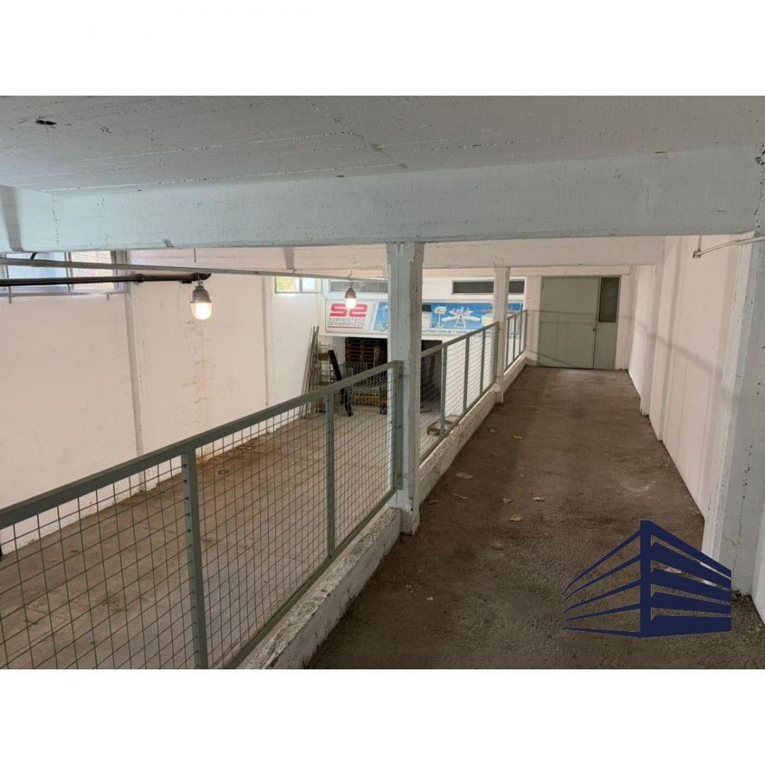 Foto de DEPÓSITO EN ALQUILER TEMPORARIO - 400m2 EN VILLA LYNCH, imagen 3