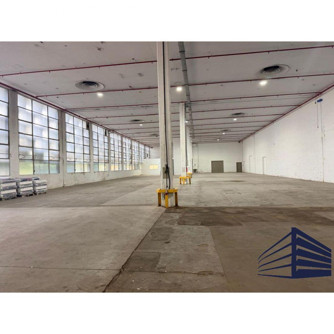 Foto de Depósito Logístico con Oficinas en Alquiler Villa Ballester - PARQUE, imagen 2