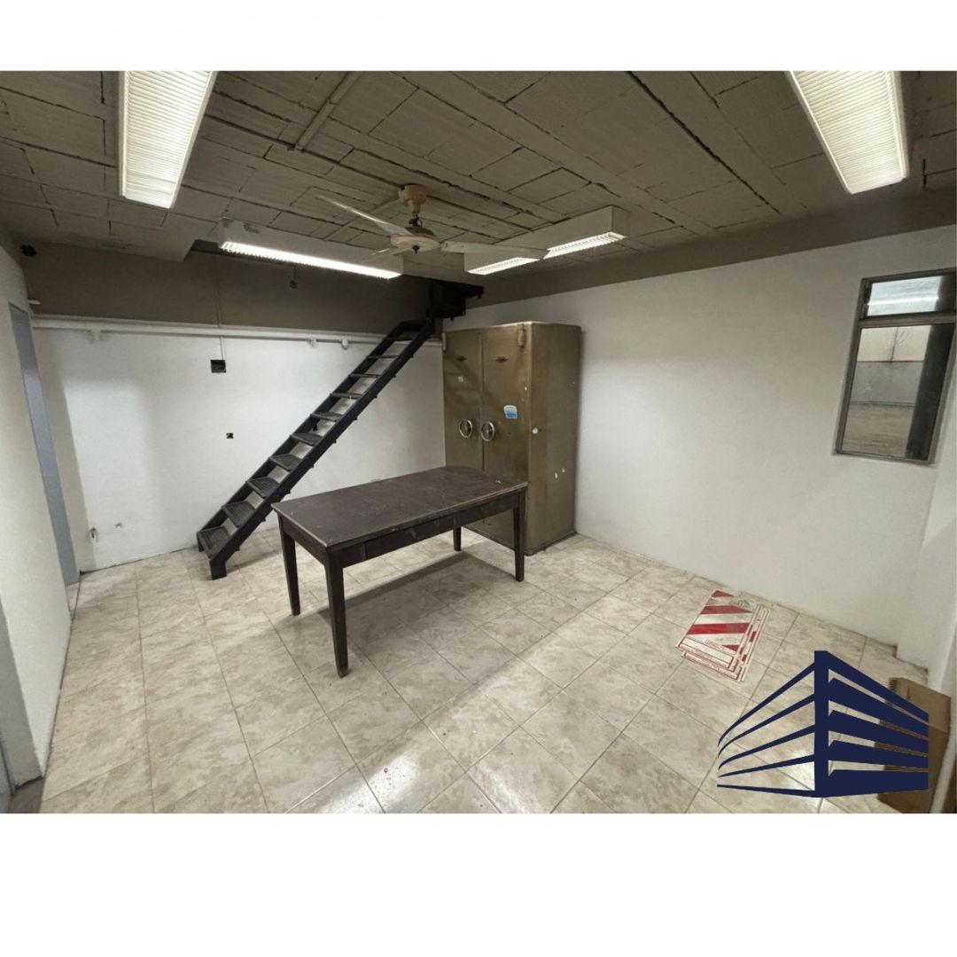 Foto de DEPÓSITO EN VENTA DE 500m2 EN GRAL. SAN MARTÍN, imagen 5