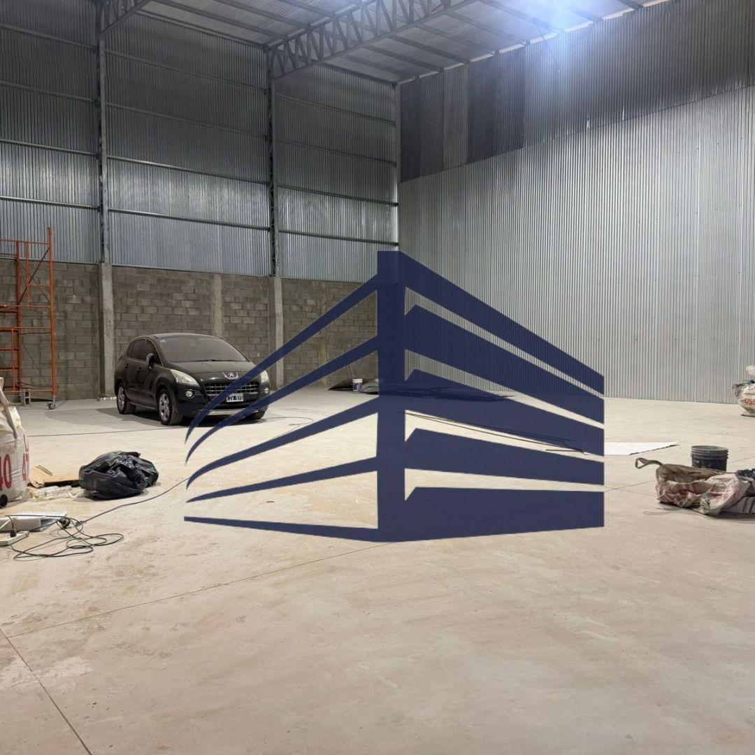 Foto de DEPÓSITO DE 300m2 EN ALQUILER - VILLA LYNCH, imagen 1