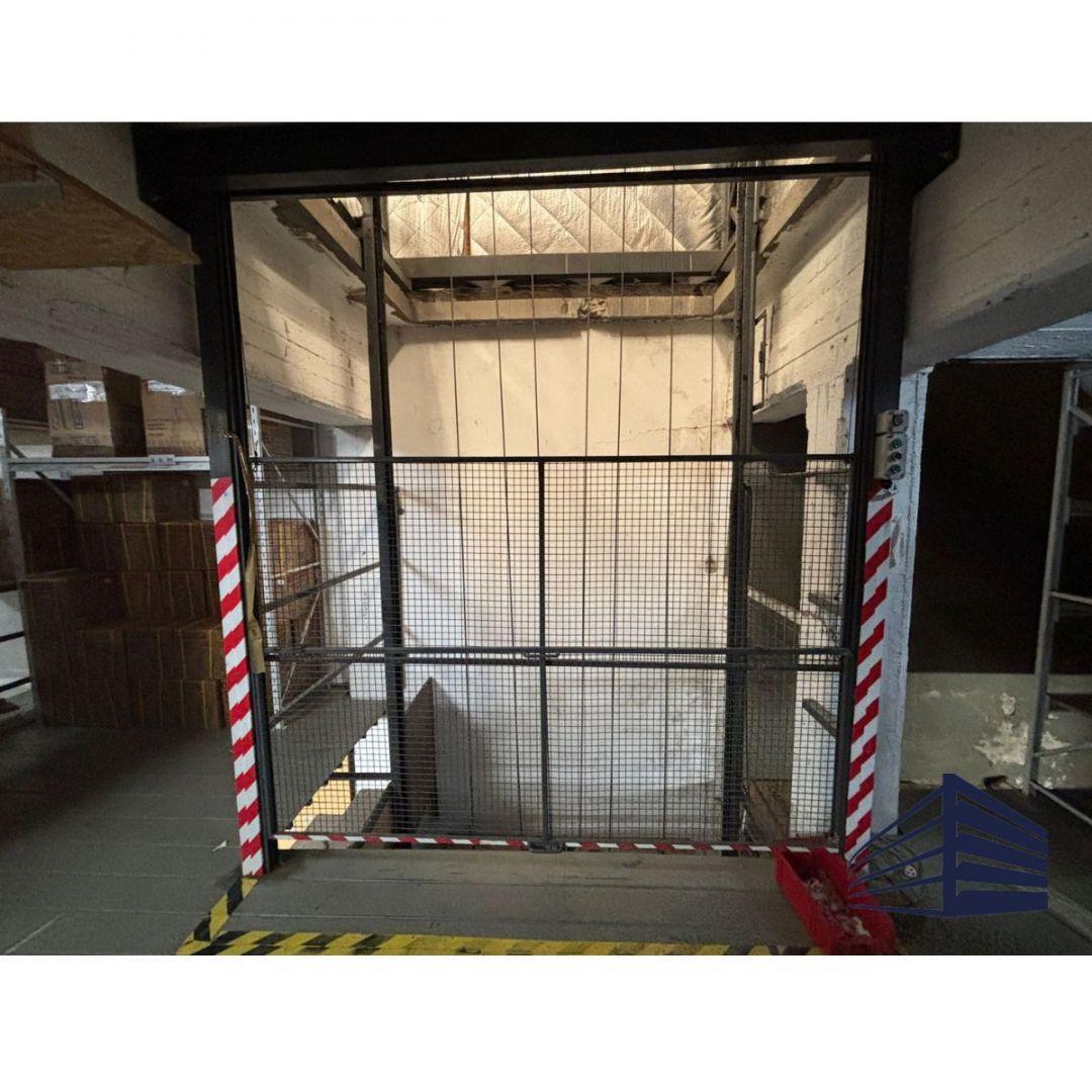 Foto de DEPÓSITO EN ALQUILER VILLA LYNCH - 550M2, imagen 3