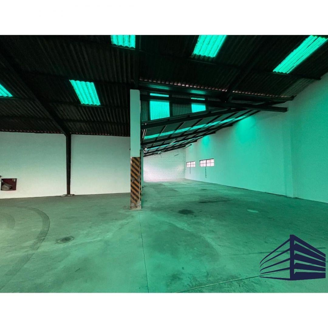 Foto de 680m2 EN ALQUILER DENTRO DE PREDIO INDUSTRIAL, imagen 4