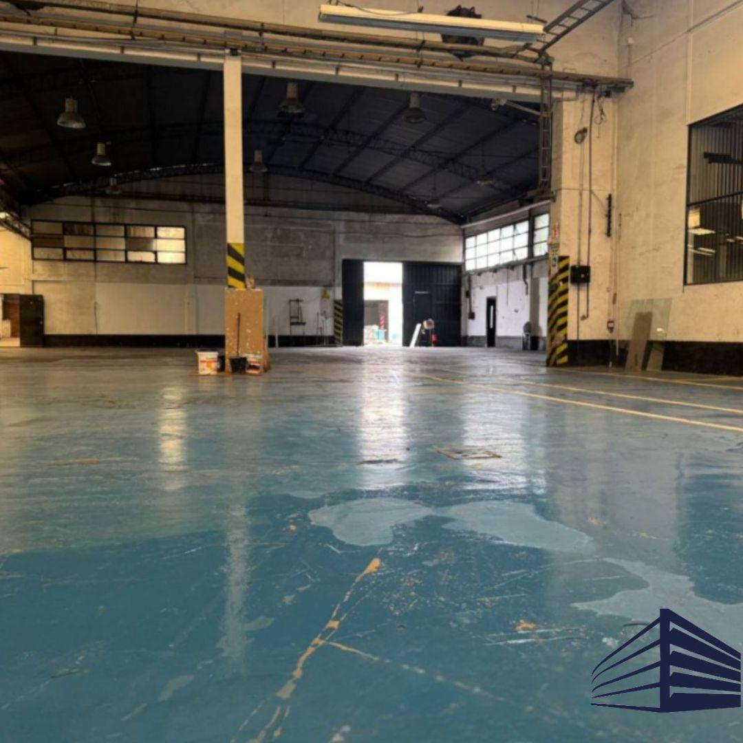Foto de Galpón en Venta en Vicente López - 2530m2, imagen 2