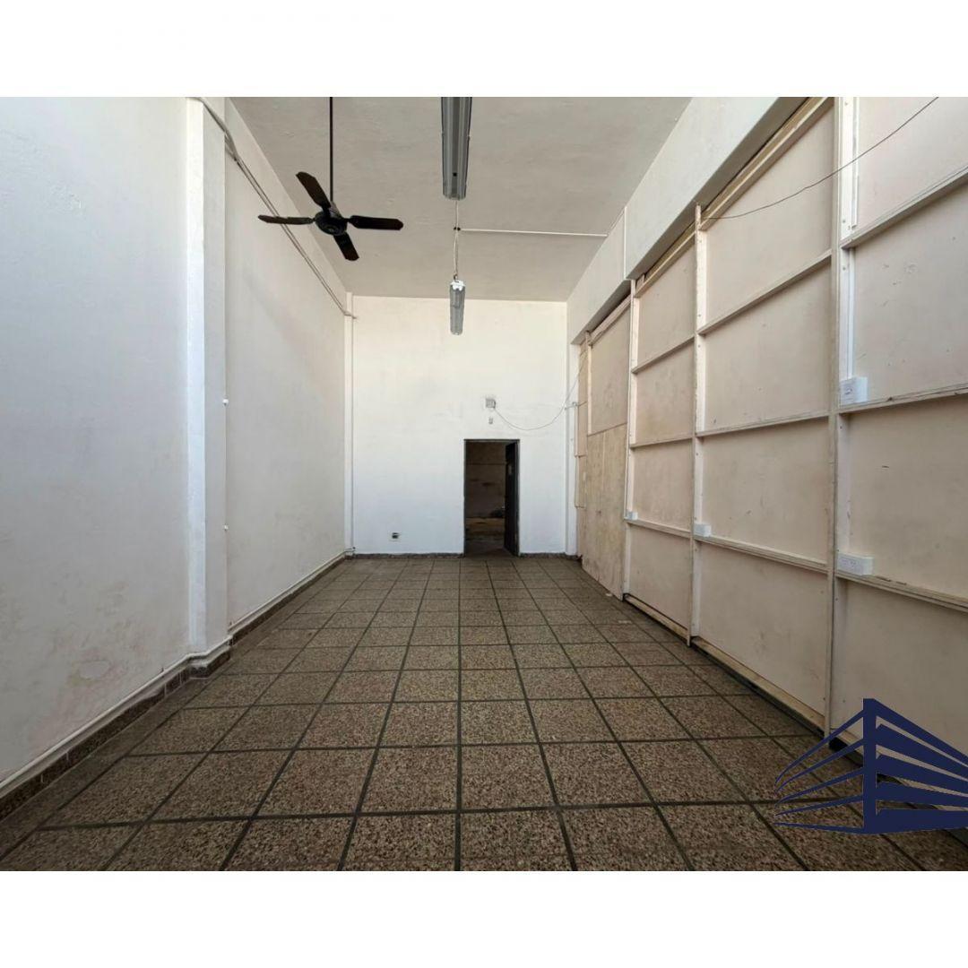 Foto de ALQUILER - LOCALES COMERCIALES Y DEPÓSITO EN BLOCK, imagen 3