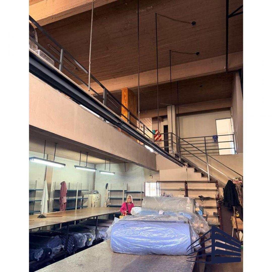 Foto de INMUEBLE INDUSTRIAL SOBRE AV. DEL LIBERTADOR GRAL. SAN MARTÍN - VILLA, imagen 2