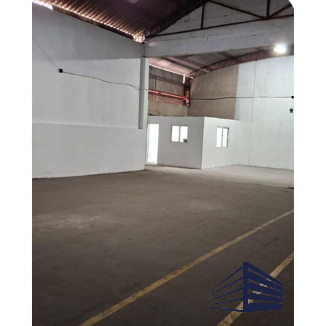 Foto de DEPOSITO DENTRO DE PARQUE INDUSTRIAL 204m2, imagen 1