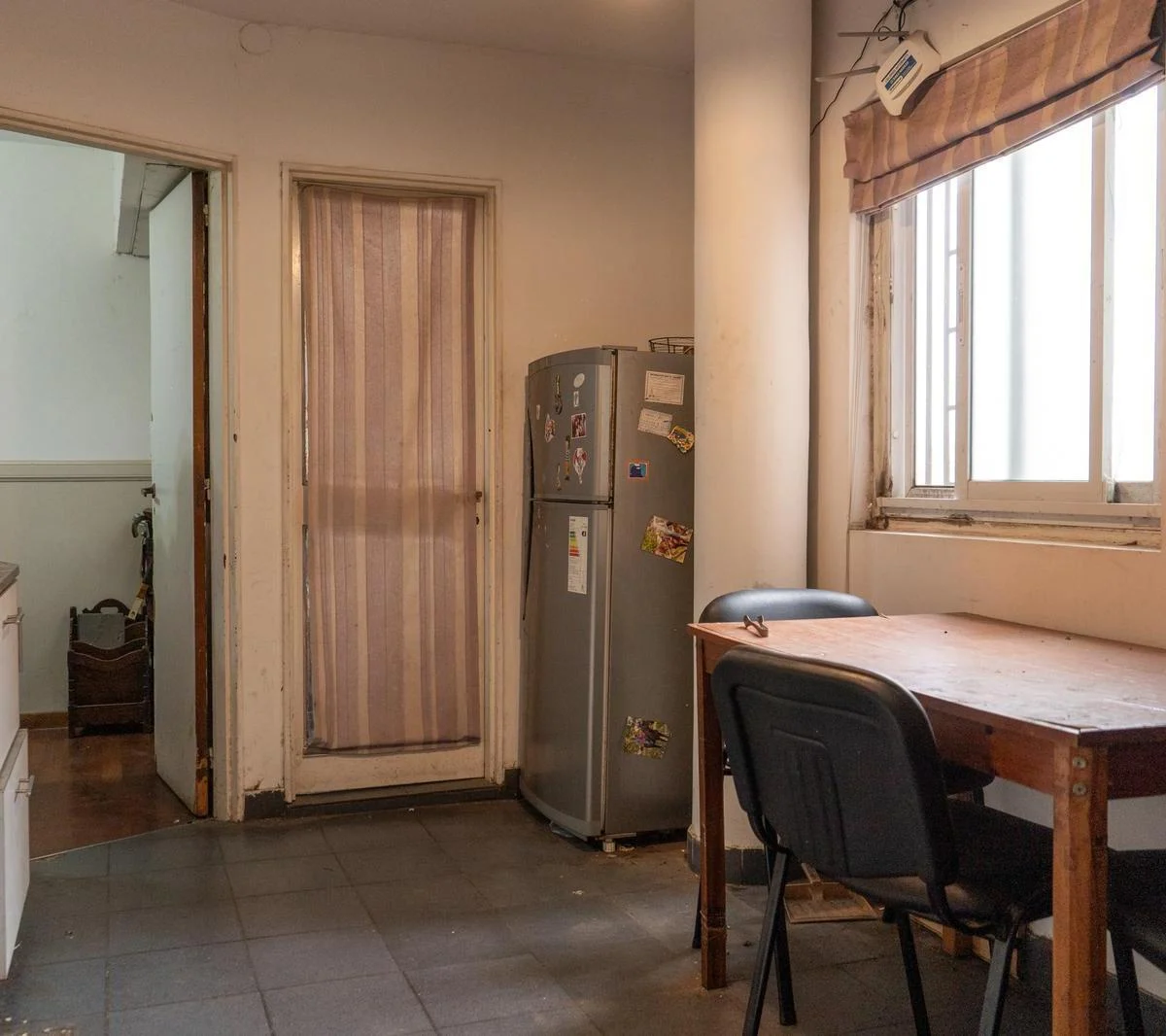 Departamento Semipiso de Tres Dorm. Frente a Plaza Lopez - Rosario 2