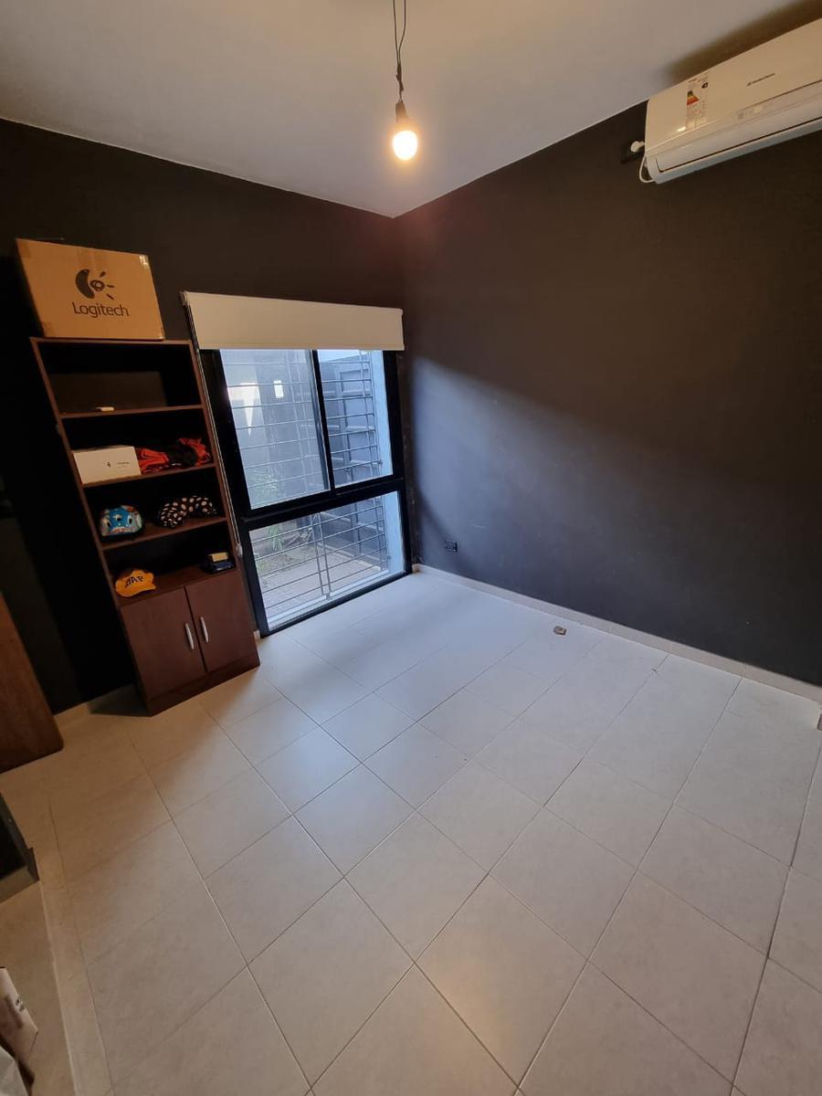 Foto de Casa en Los Pinos - Alvarez, imagen 4