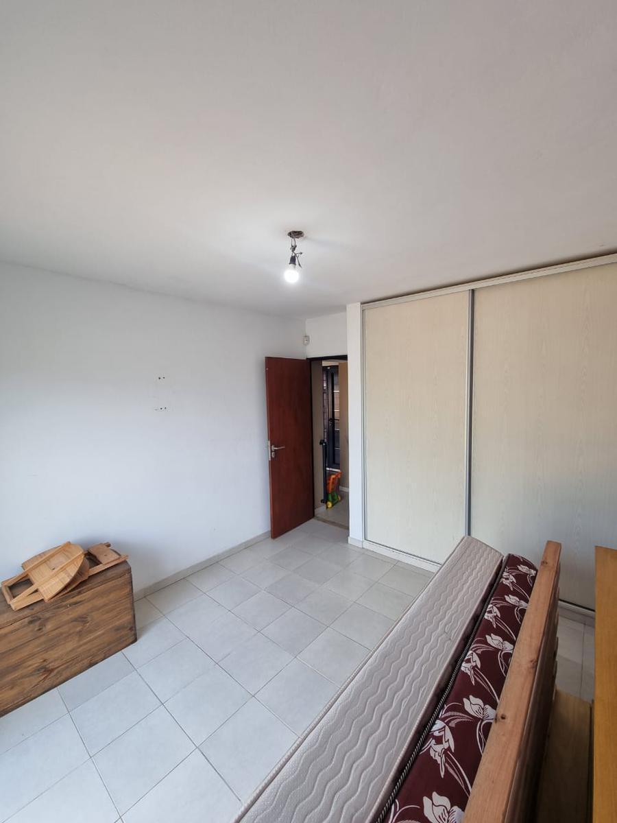 Foto de Casa en Los Pinos - Alvarez, imagen 2
