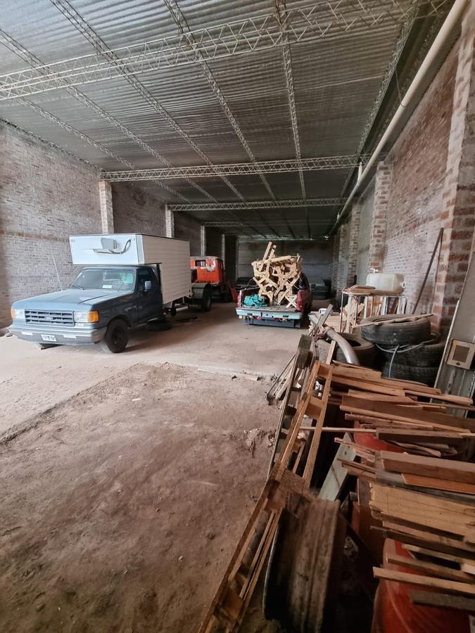 Foto de VENTA- Galpon/deposito en venta - Zona Suroeste, imagen 4