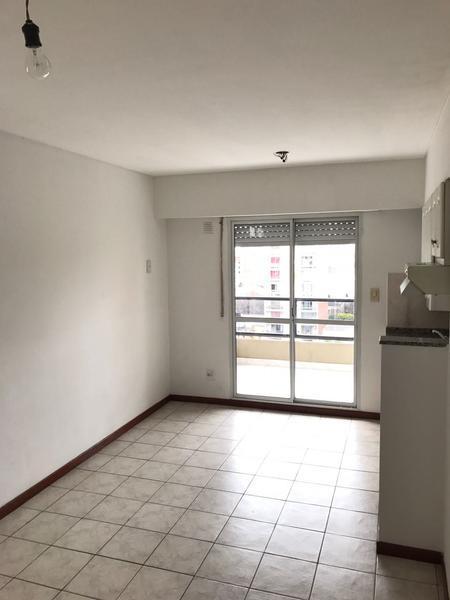 Foto de Departamento 1 Dormitorio - Centro con Parrillero!, imagen 2
