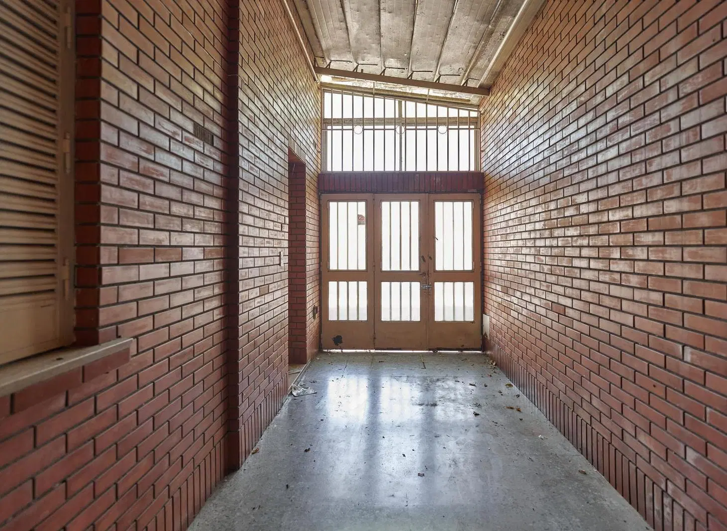 Casa en VENTA - Dos Dormitorios con cochera- Rosario 1