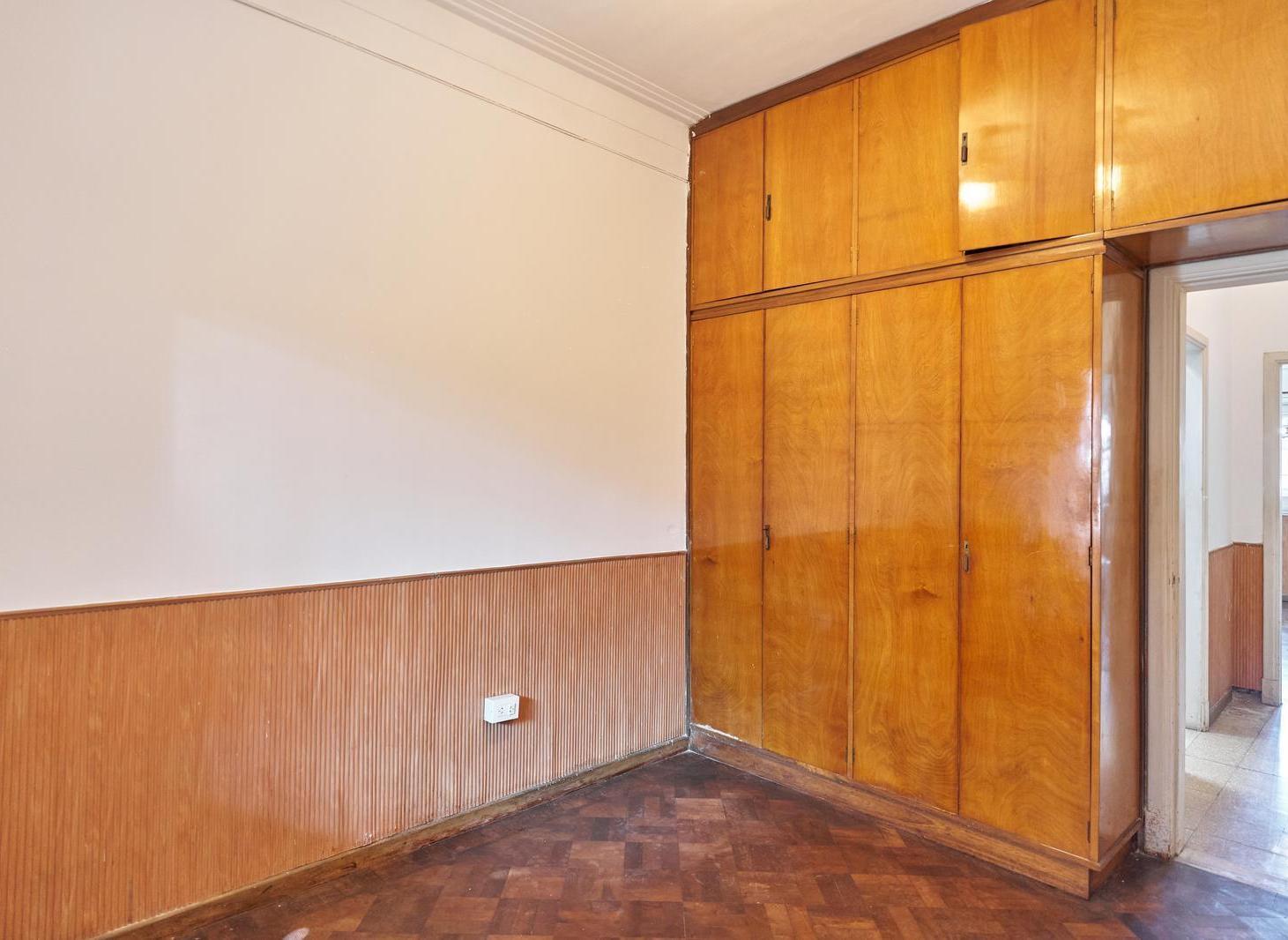 Foto de Casa en VENTA - Dos Dormitorios con cochera- Rosario, imagen 3