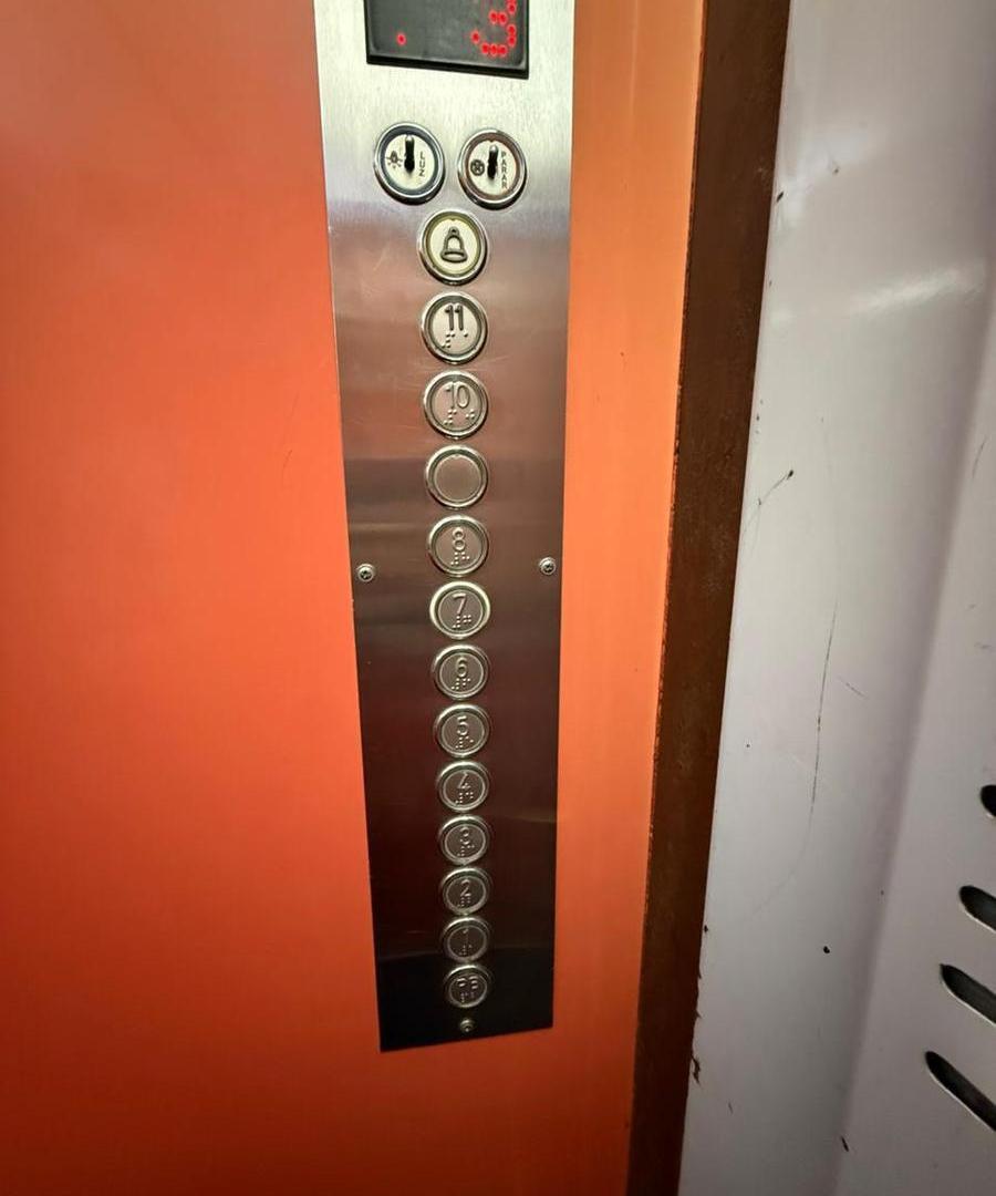 Foto de Venta Departamento Alem 1200, imagen 2