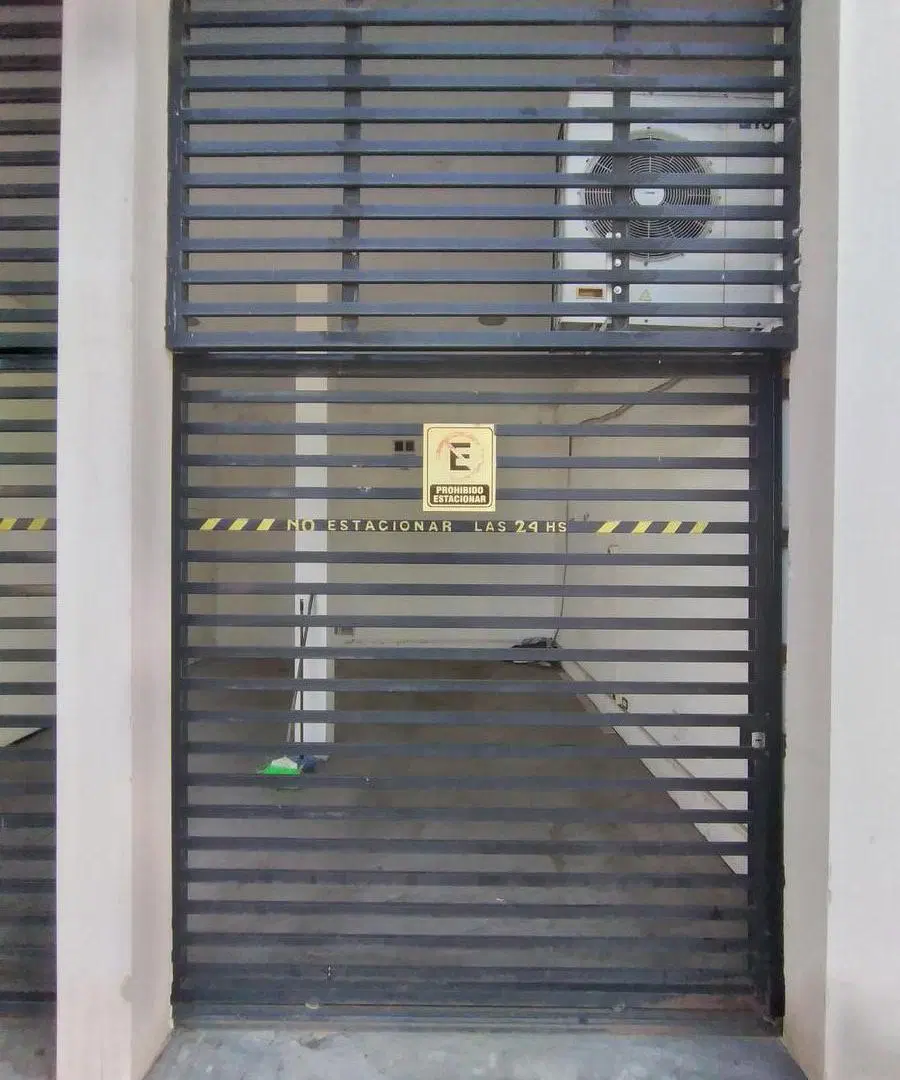Monoambiente con cochera 2