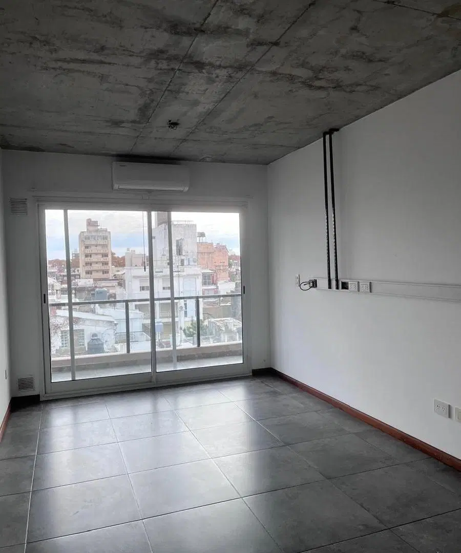 Departamento de un dormitorio con balcon al frente- Rosario 3