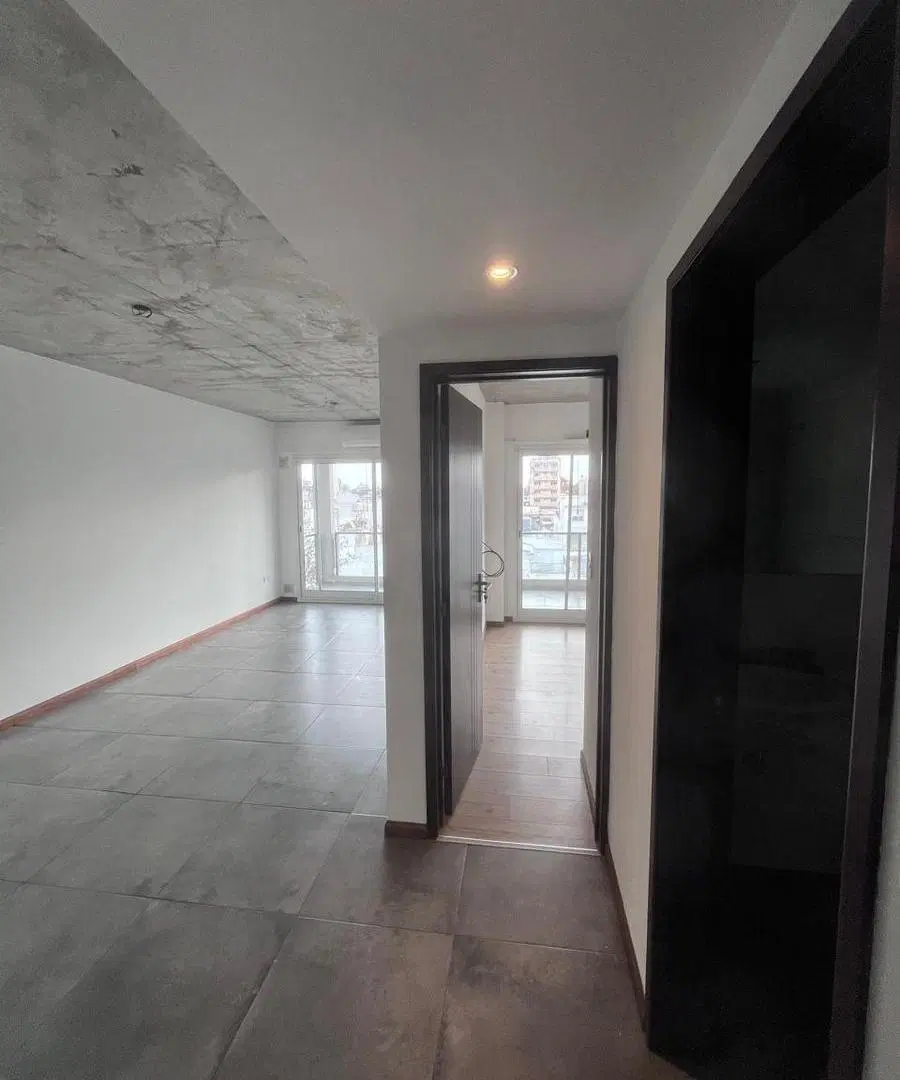 Departamento de un dormitorio con balcon al frente- Rosario 2