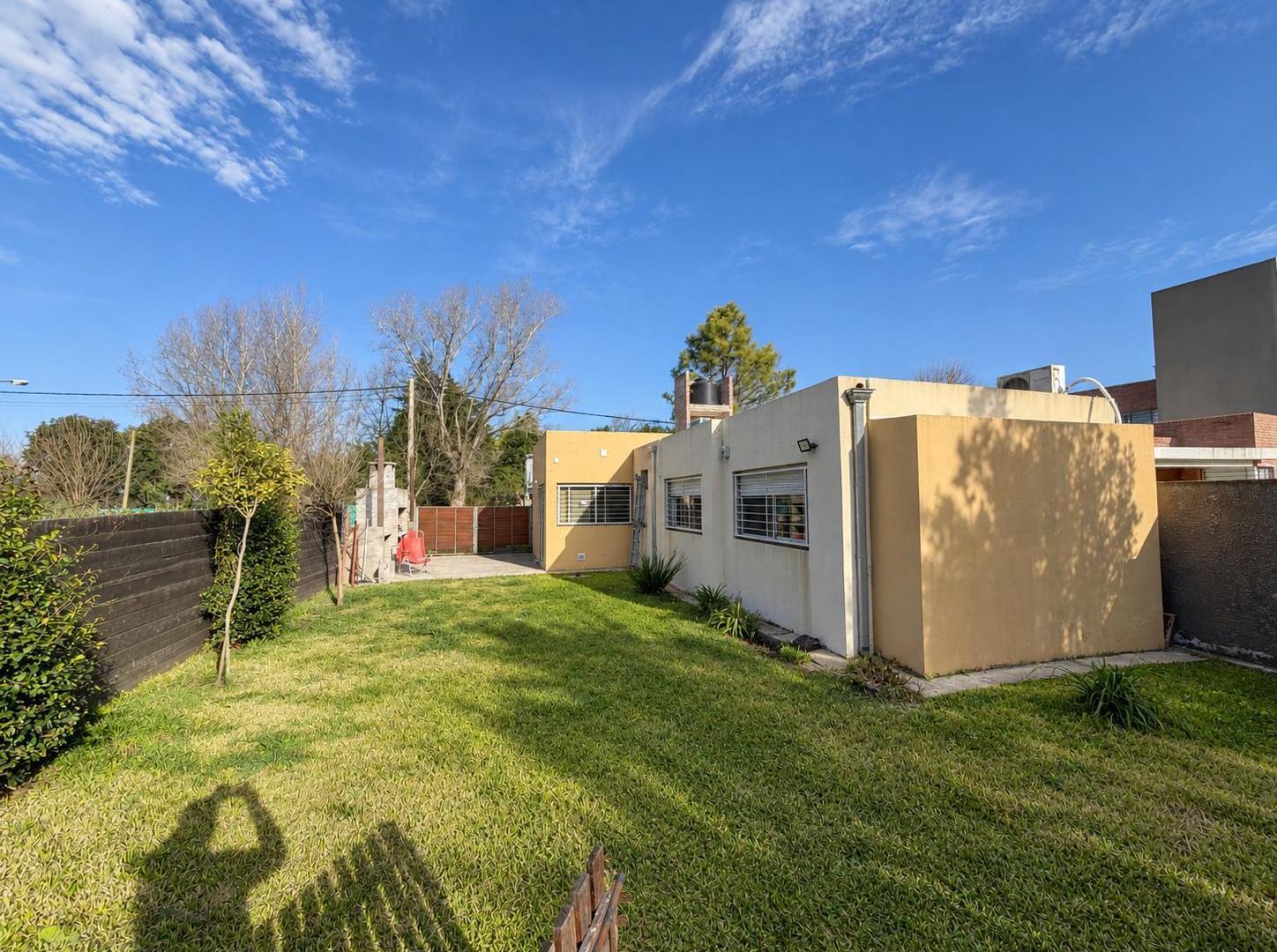 Foto de Casa en venta Calle 48 - Los Pinos 2, imagen 4