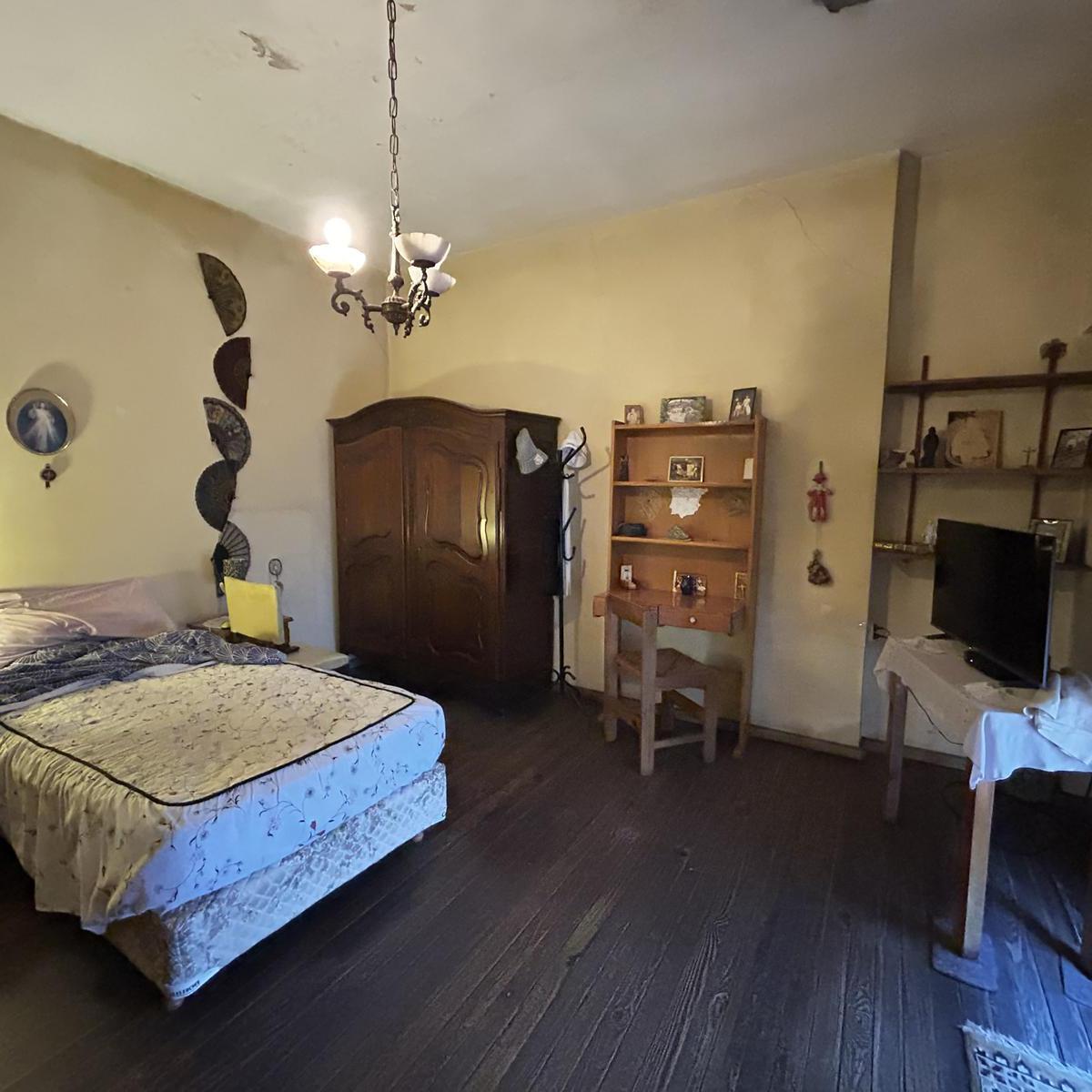Casa en Lote Propio a Reciclar - Chacarita 1
