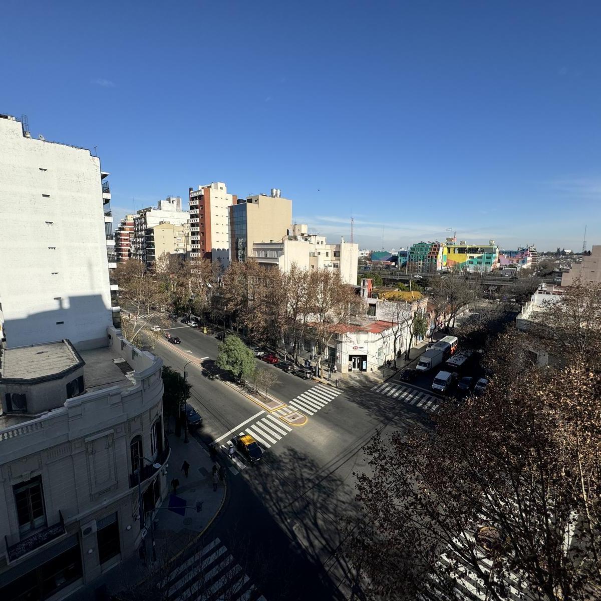 Departamento 4 Amb Cochera en Venta con Amenities Barracas 2