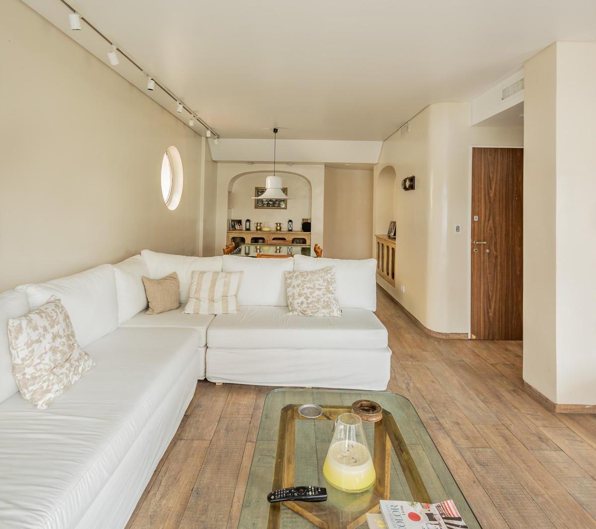 Depar. en Venta, 4 Amb. con Cochera Fija y 2 Bauleras. Más Adicional Family o Home Office. Recoleta 2