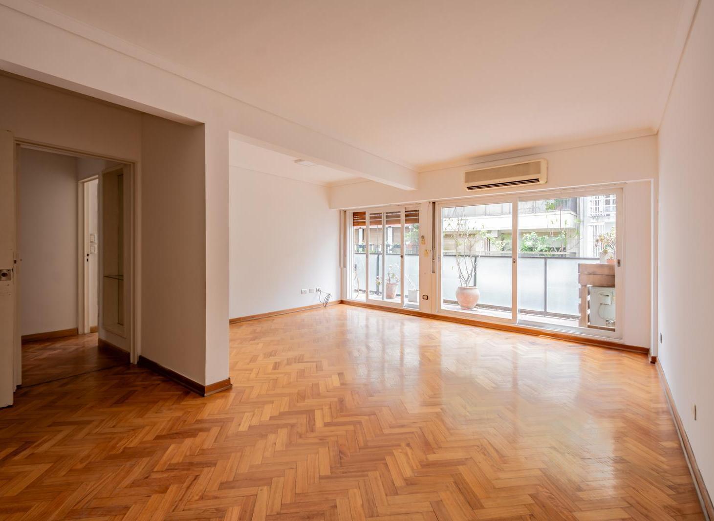 Departamento en Venta Recoleta, 4 amb con cochera, dependencia y baulera