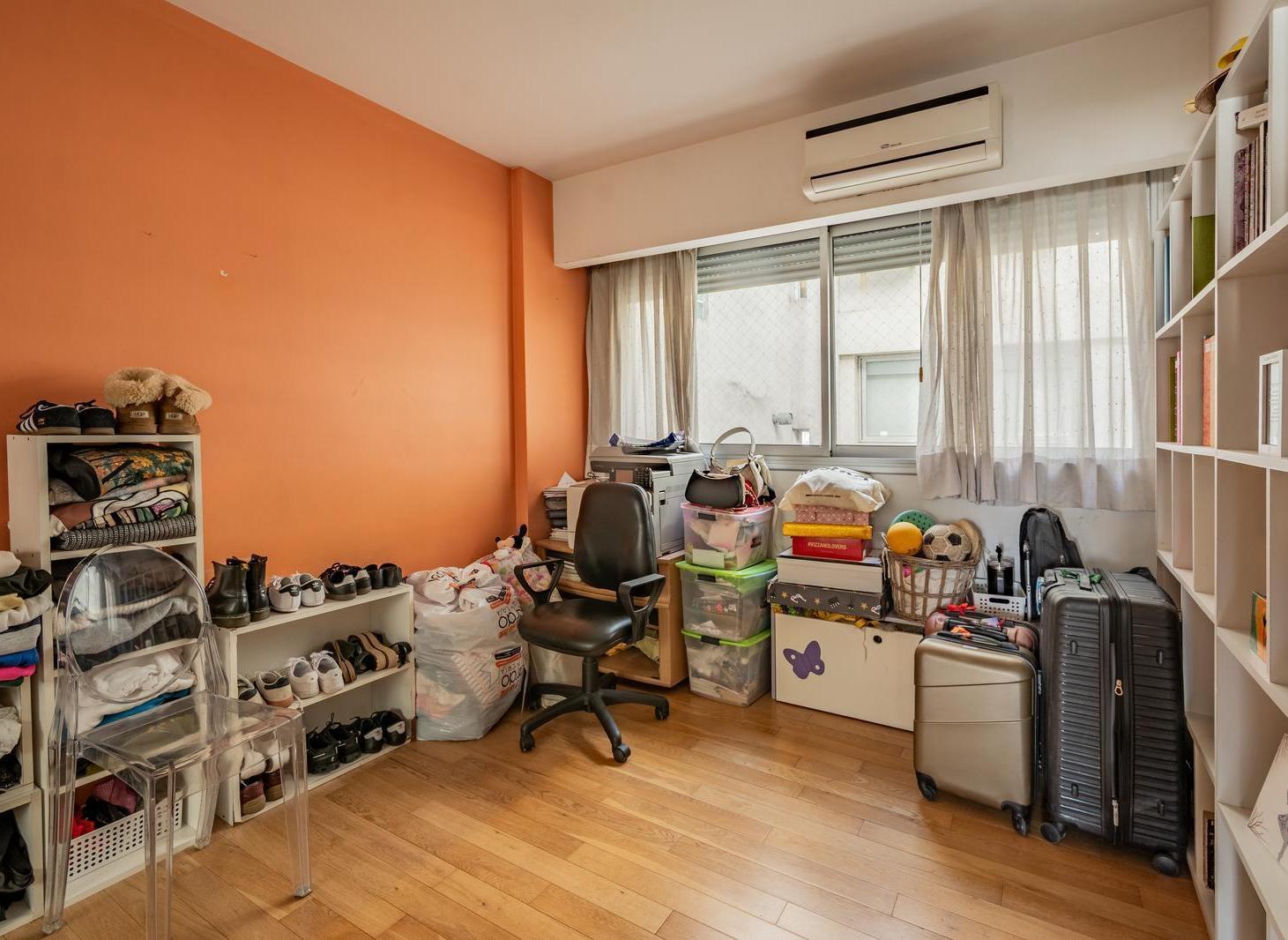 Departamento 5 ambientes con dependencia en Colegiales full amenities.