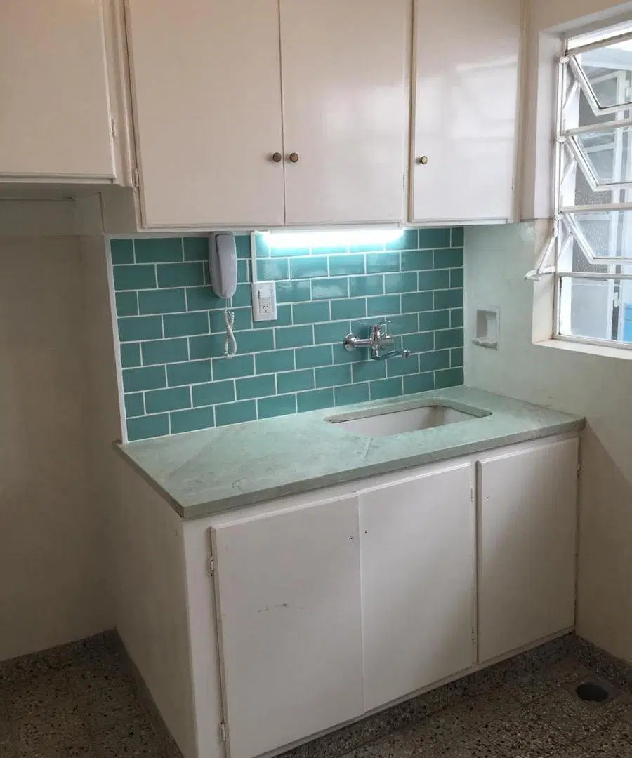 Departamento en venta Recoleta, 3 amb con toilette, piso alto muy luminoso 2